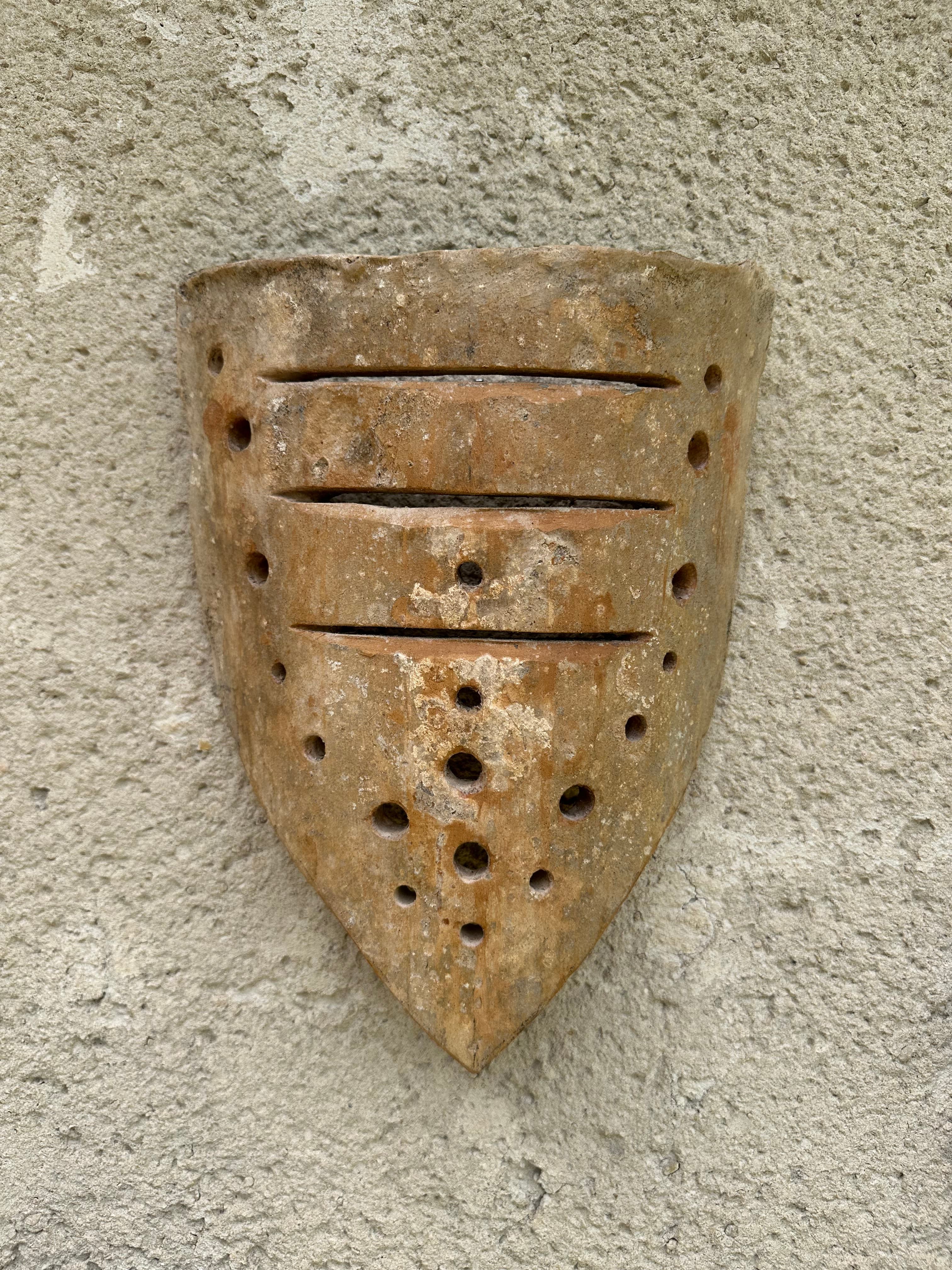 Appliques murales en tuiles provençales 1 | diamètre 30 ; largeur 22 cm