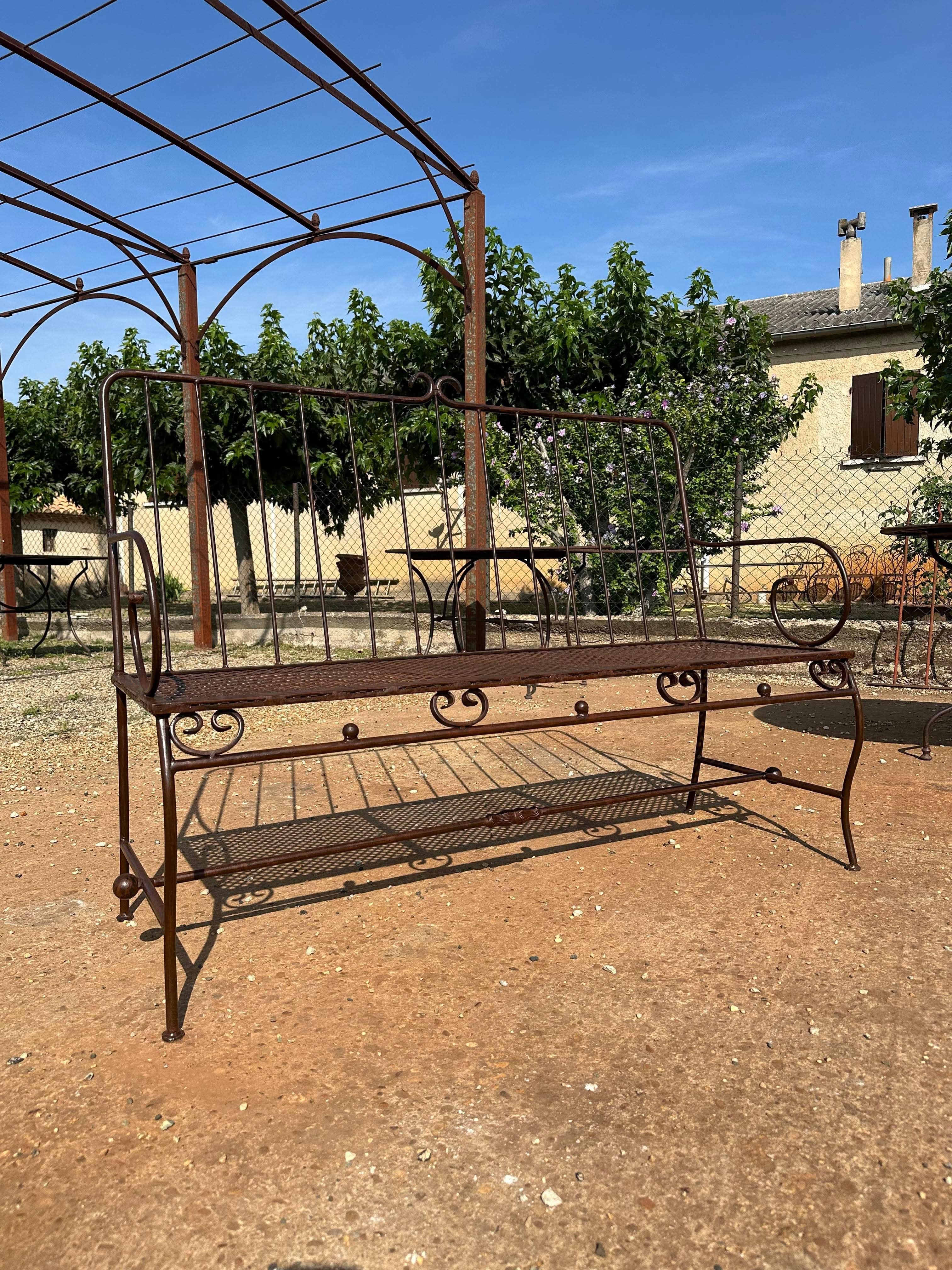 Banquette de jardin en fer forgé artisanal