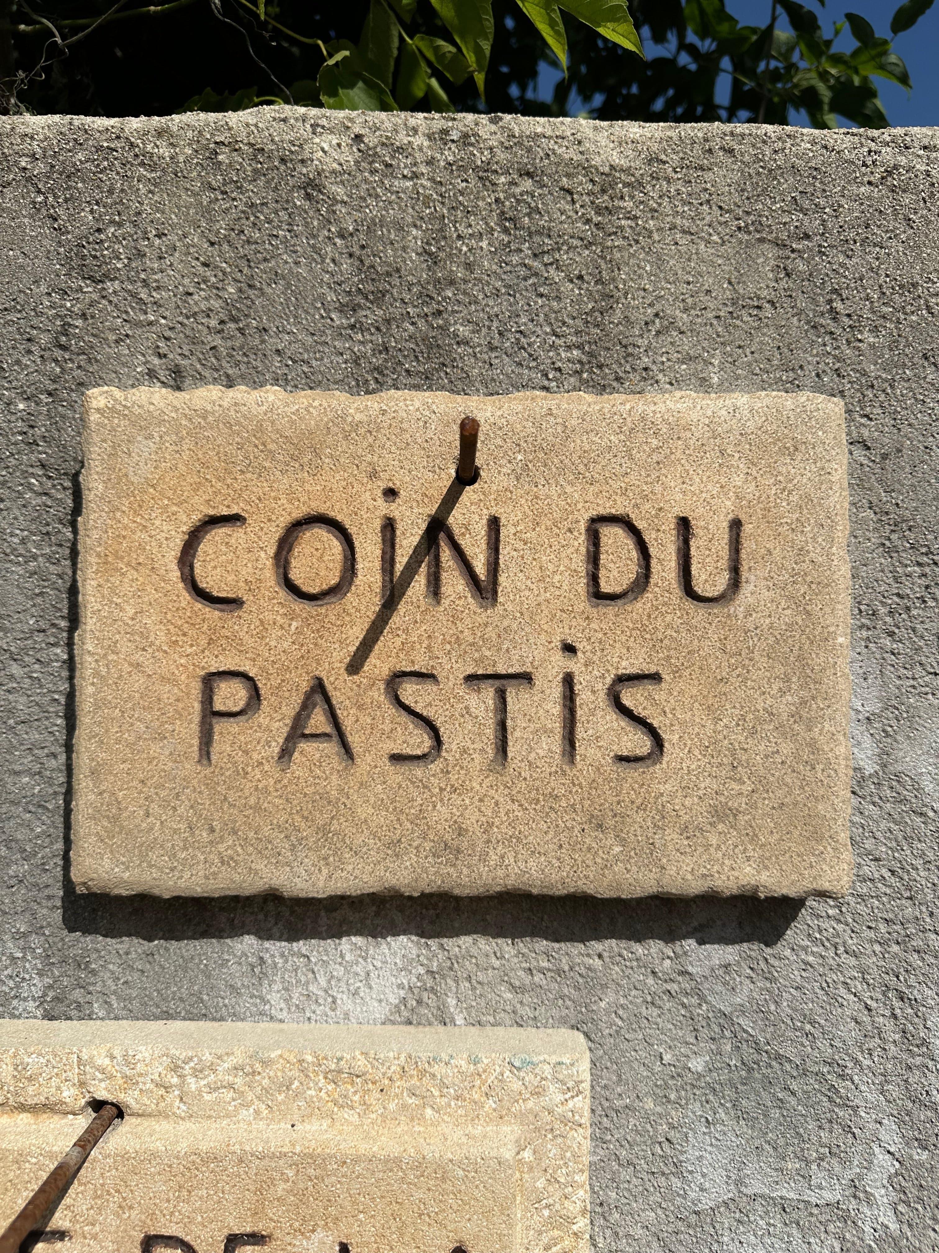 Plaques en pierre naturelle Coin du pastis 30 x 20 cm