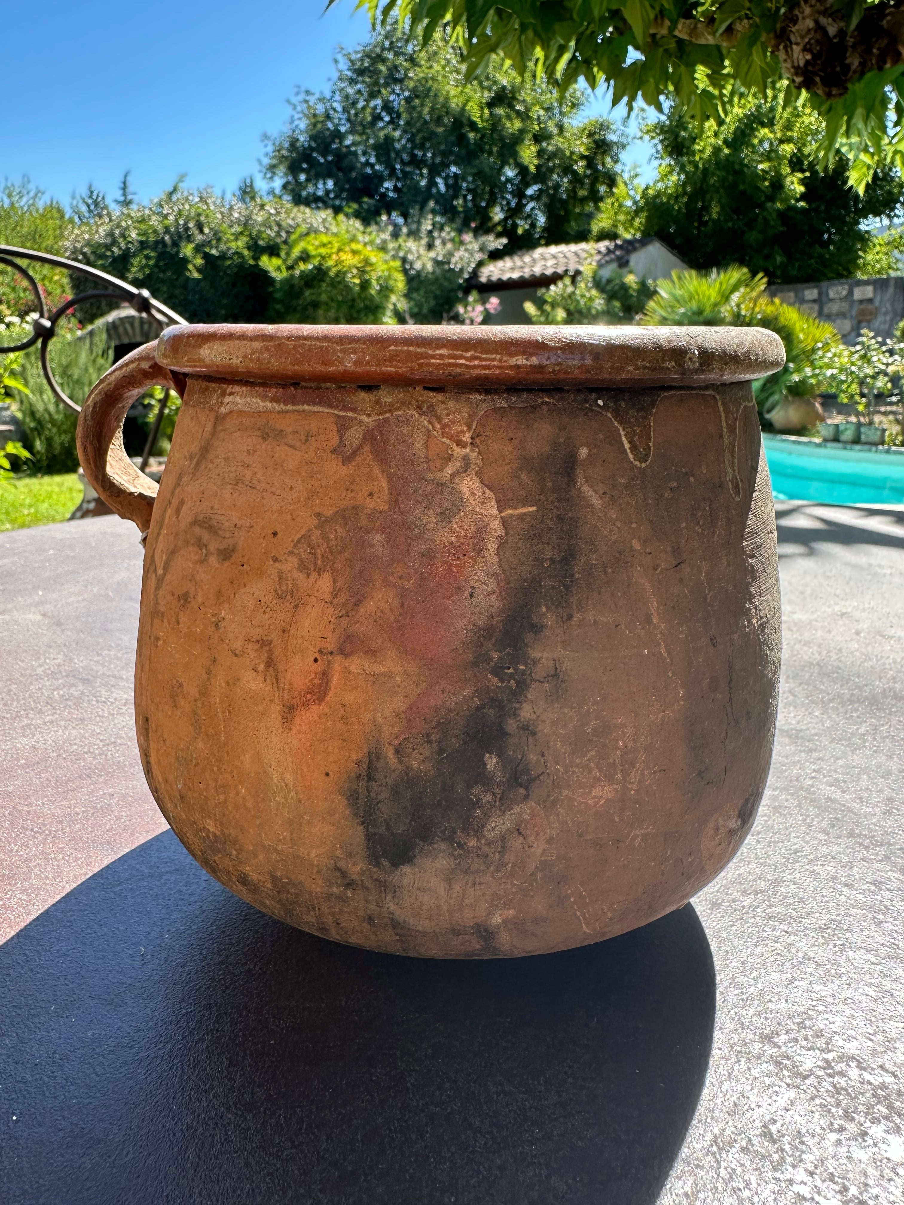 Soupière en terre cuite