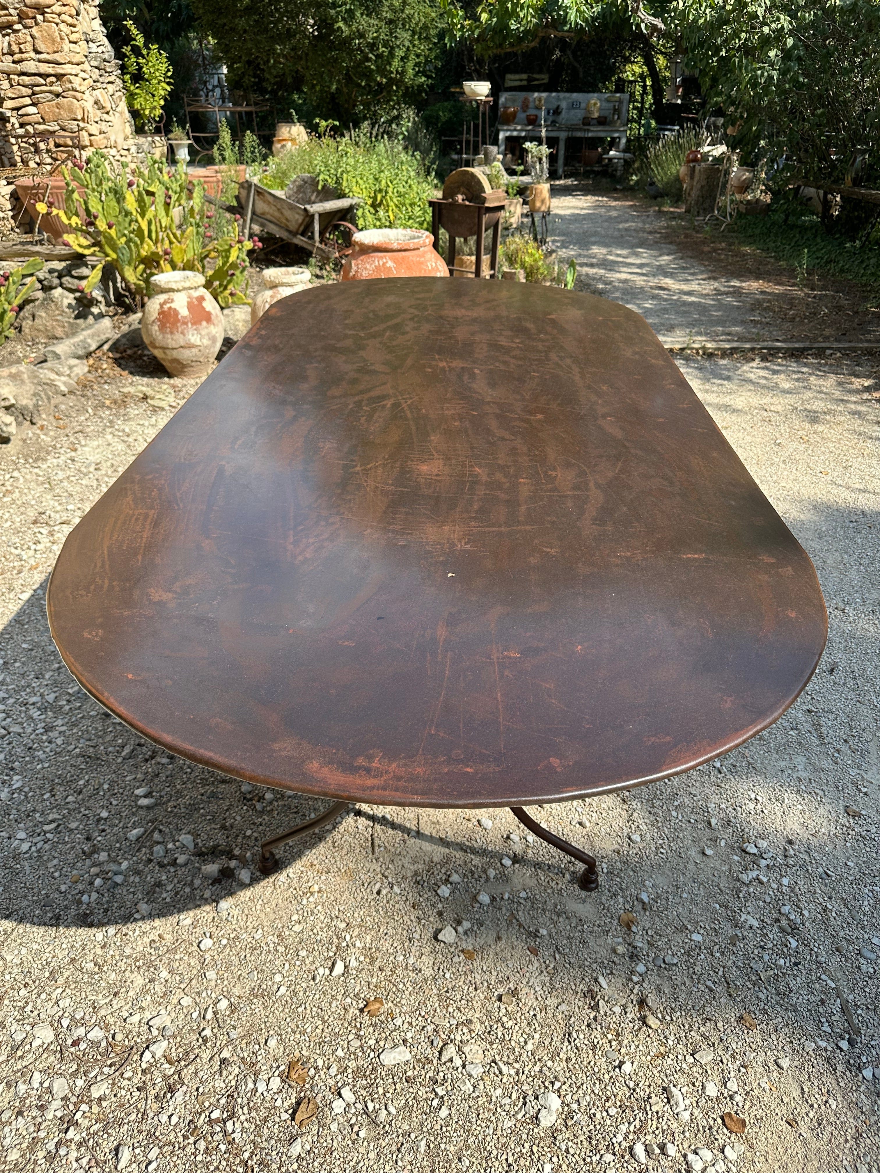 Table de jardin en fer forgé 250 cm