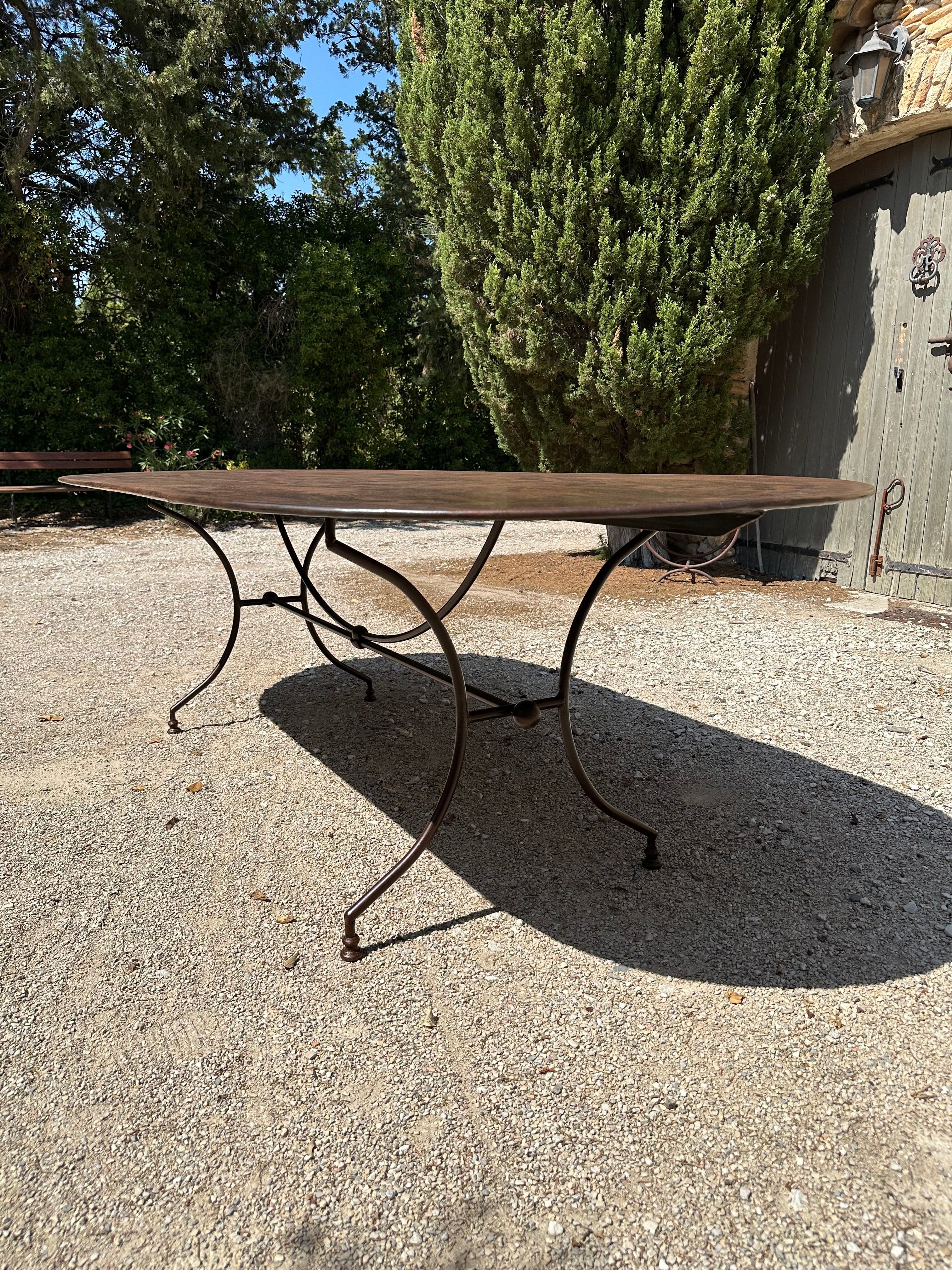 Table de jardin en fer forgé 250 cm